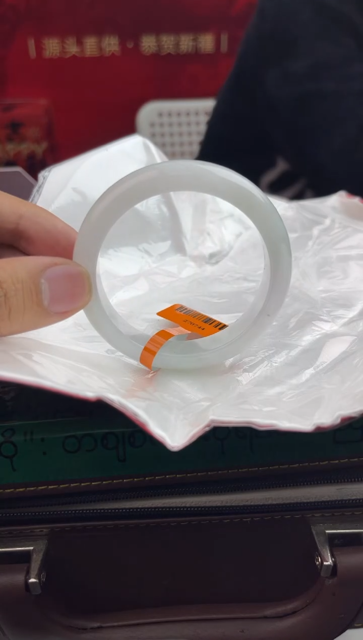 【闪购商品】翡翠手镯未镶嵌5翡翠手镯