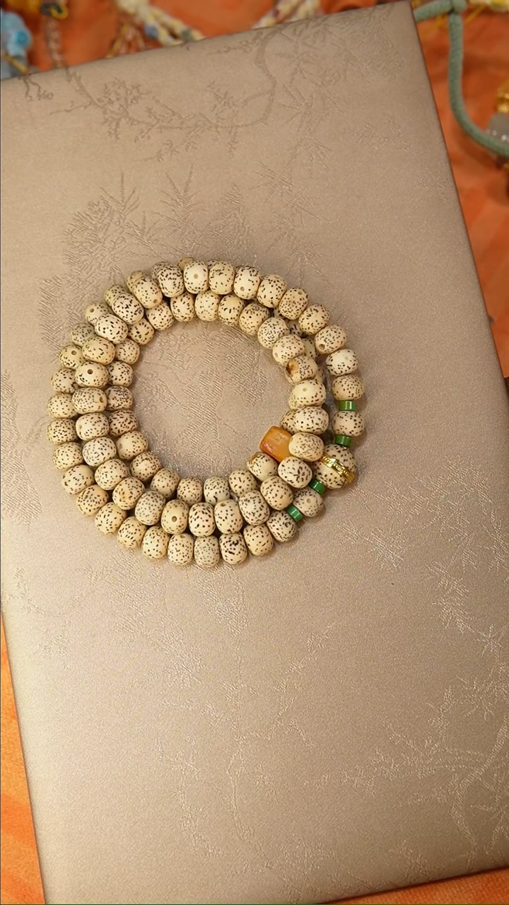 【闪购商品】琥珀手链未镶嵌手串