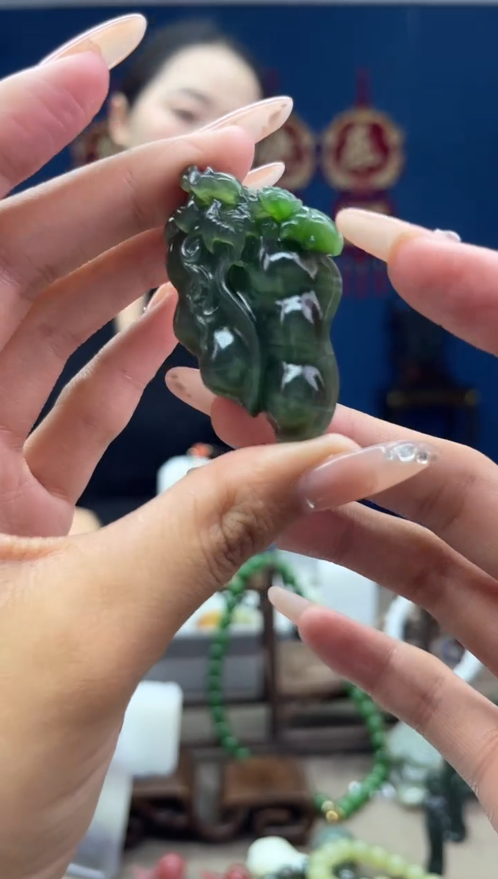 【闪购商品】和田玉颈饰未镶嵌1