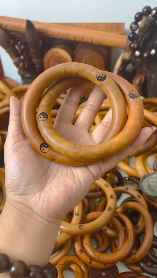 【闪购商品】枣木木雕乾坤圈微瑕80圈口物一拍