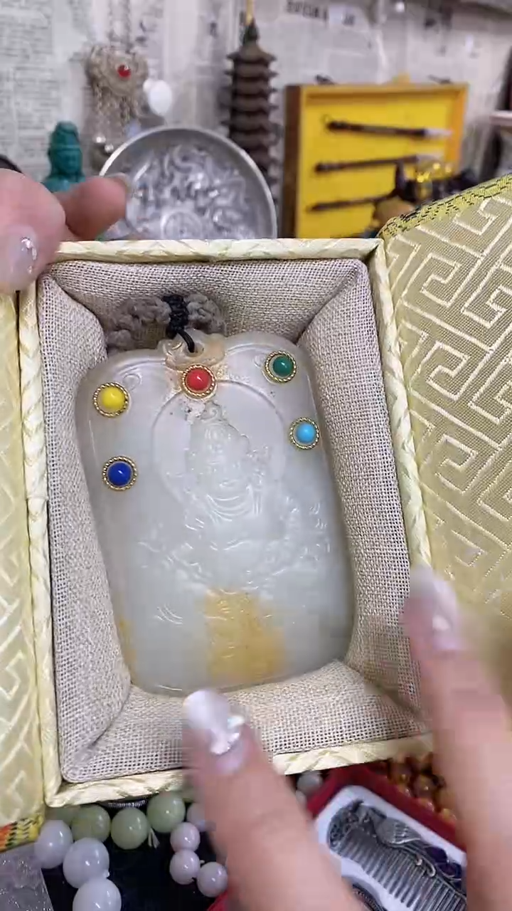 【闪购商品】和田玉车挂未镶嵌主播推荐主播推荐