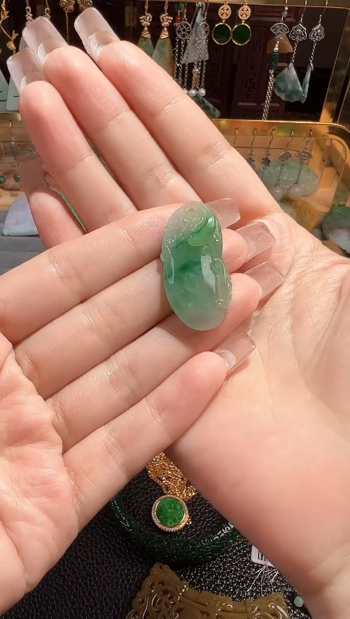 【闪购商品】定制翡翠未镶嵌翡翠