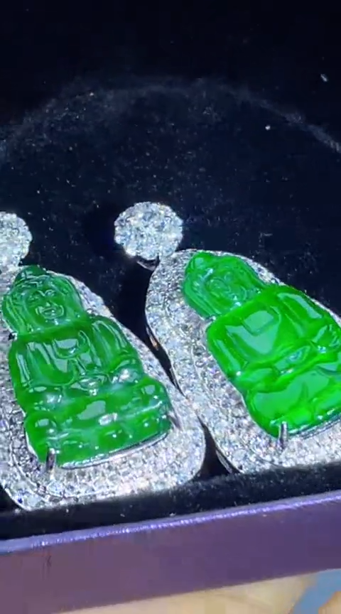 翡翠未镶嵌颈饰多样性发货 (只发一件) *MC50