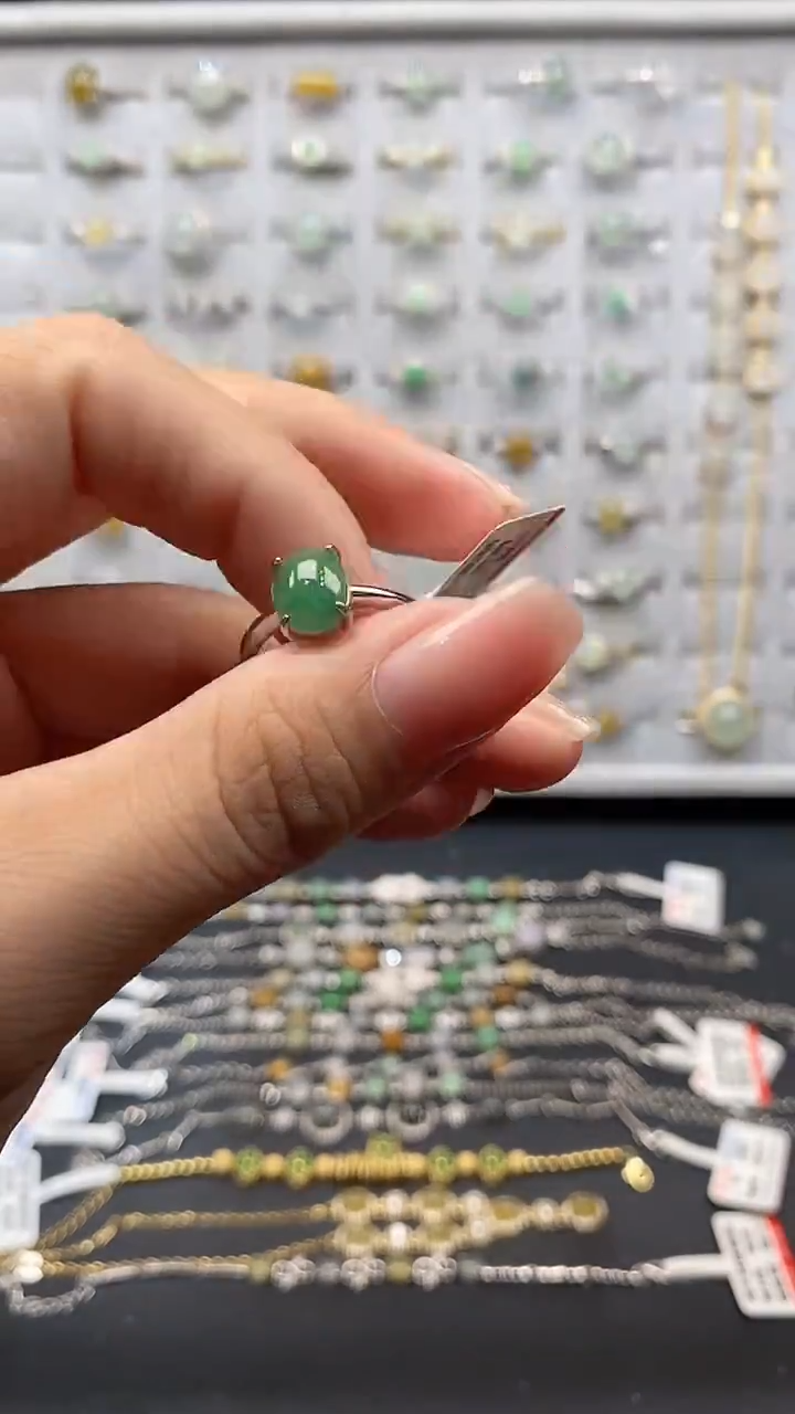 银S925镶嵌戒指翡翠戒指2