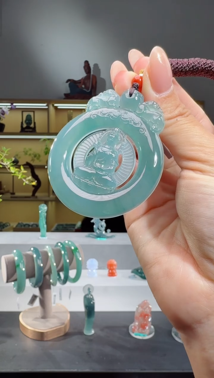 吊坠(不含链)未镶嵌翡翠观音