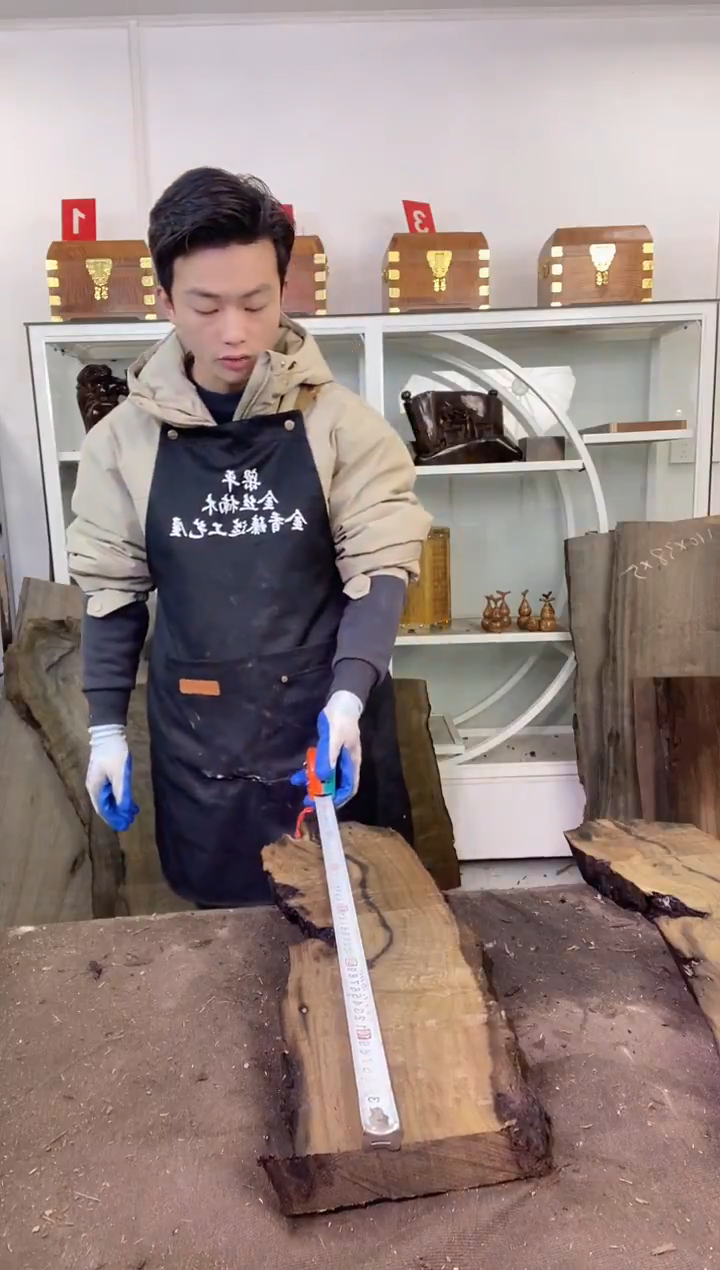 欣**景金丝楠木原料木材