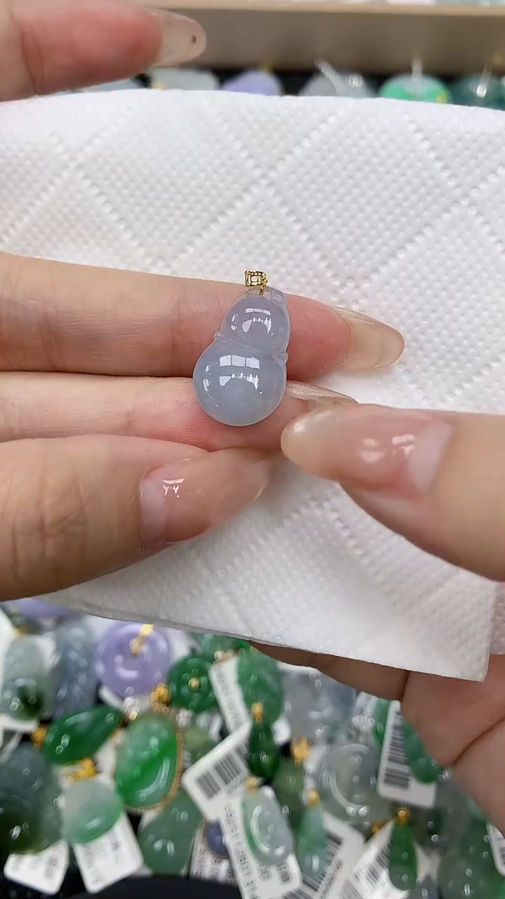 颈饰18K金镶嵌翡翠111111111