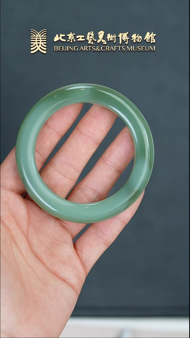【闪购商品】和田玉手镯未镶嵌B0307GMD174手镯