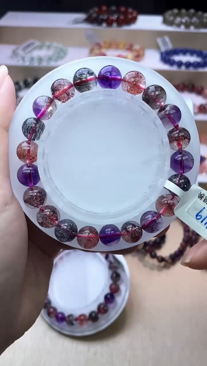 【闪购商品】水晶手链未镶嵌黑加仑超七9m+