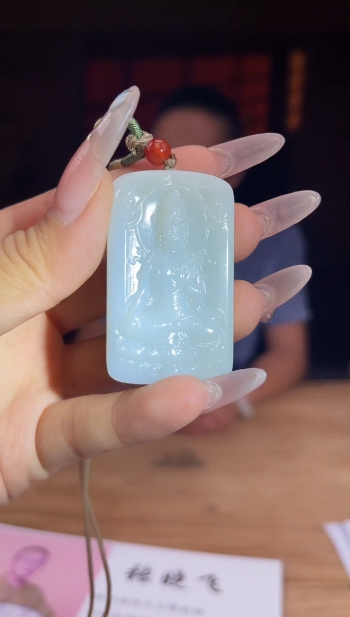 和田玉未镶嵌颈饰A017