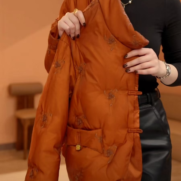 DD- 新中式百搭高级刺绣拼接羽绒服女