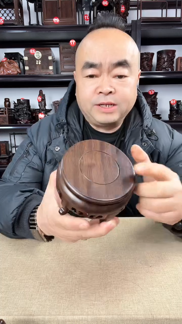 【闪购商品】木2696老李红木工艺品