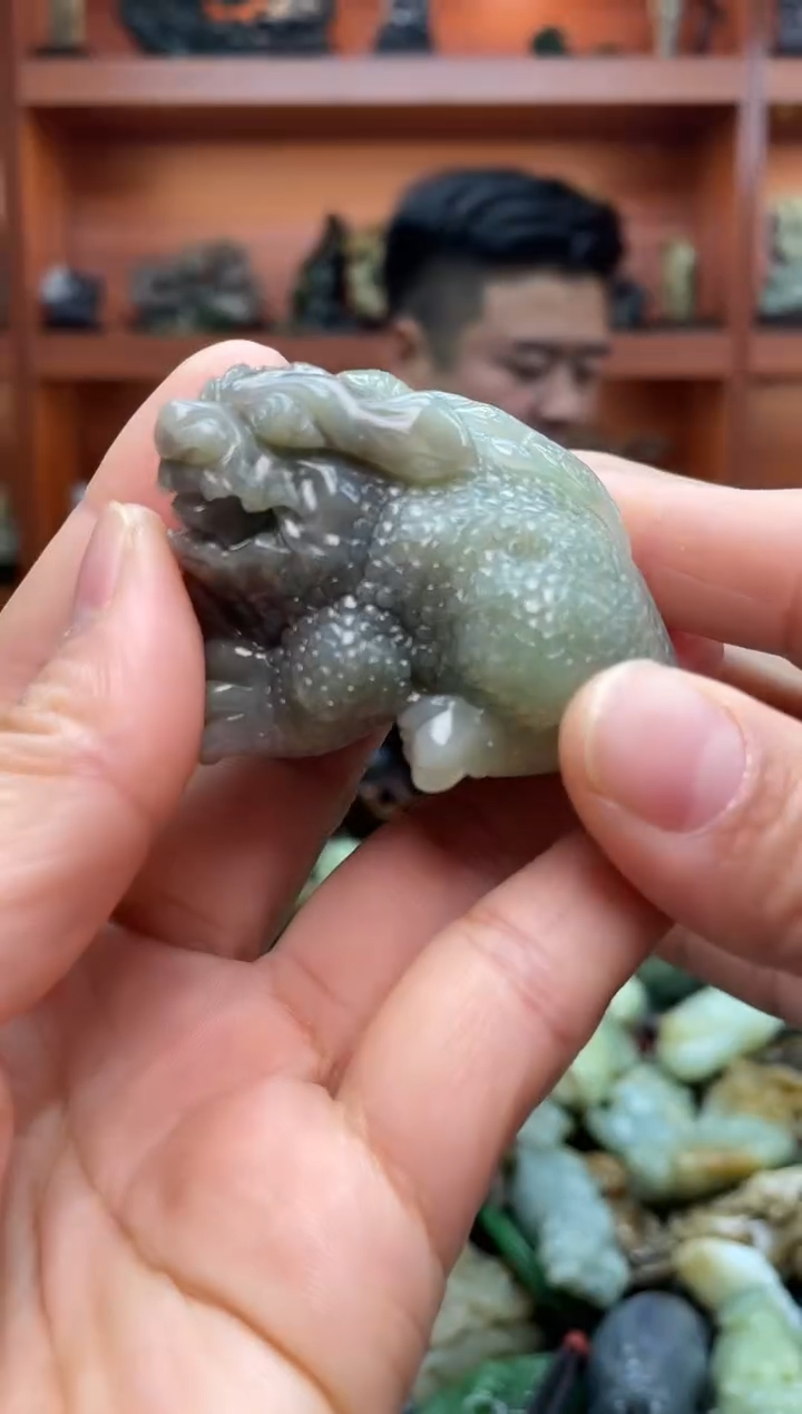 未镶嵌和田玉把件1