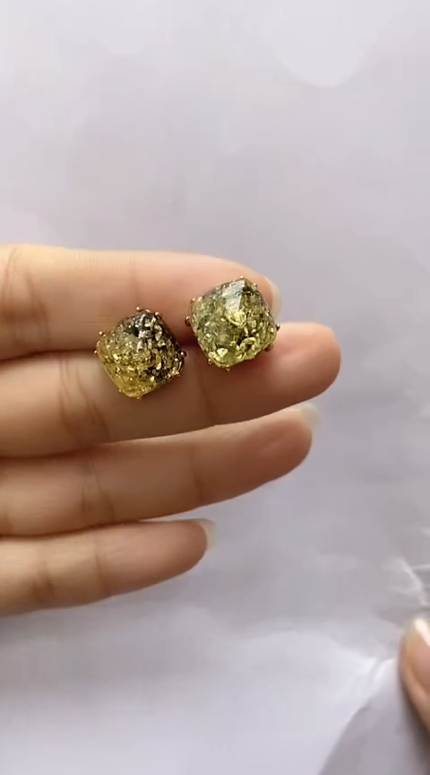 【闪购商品】琥珀裸石银S925镶嵌琥珀耳钉