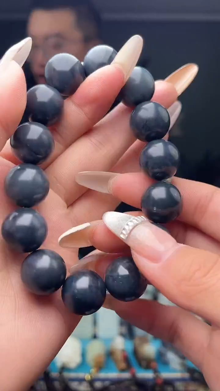 未镶嵌和田玉挂件1