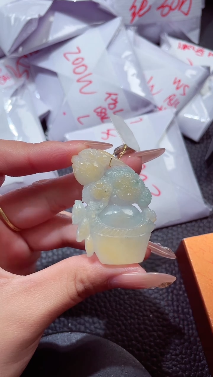 颈饰未镶嵌翡翠617