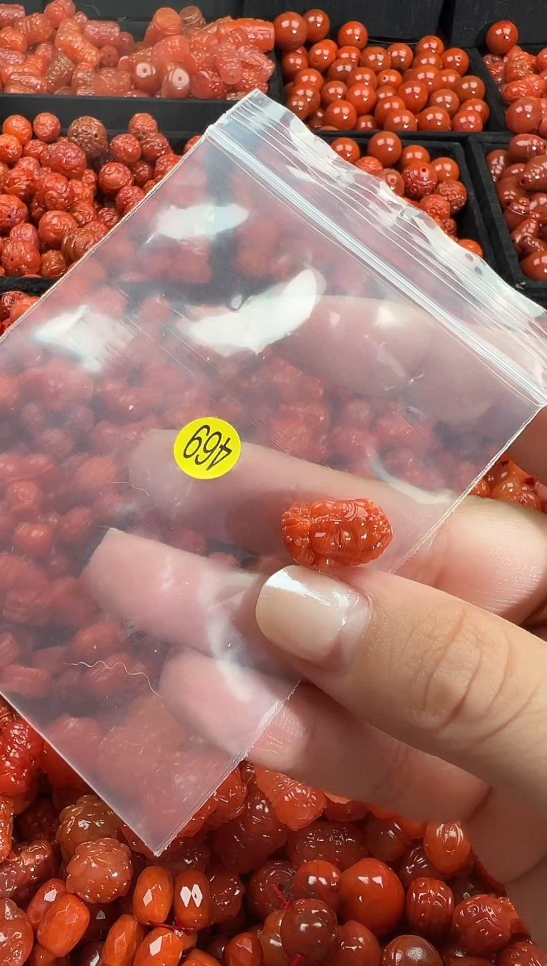 颈饰未镶嵌南红玛瑙1