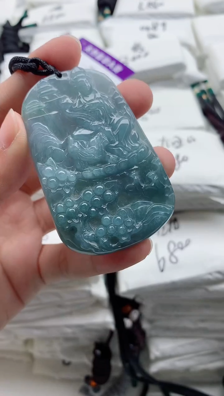 颈饰未镶嵌翡翠8