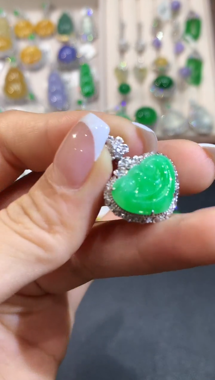 【闪购商品】翡翠吊坠(不含链)18K金镶嵌MH2940