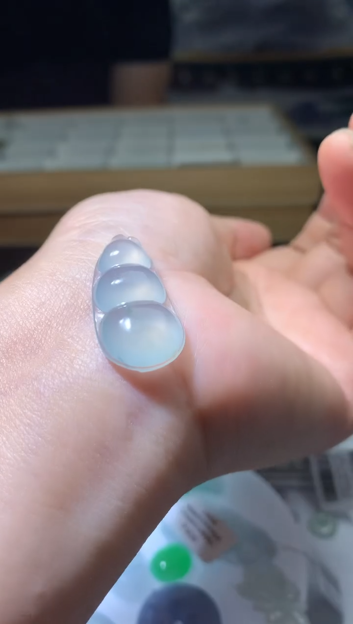 定制翡翠未镶嵌毛货