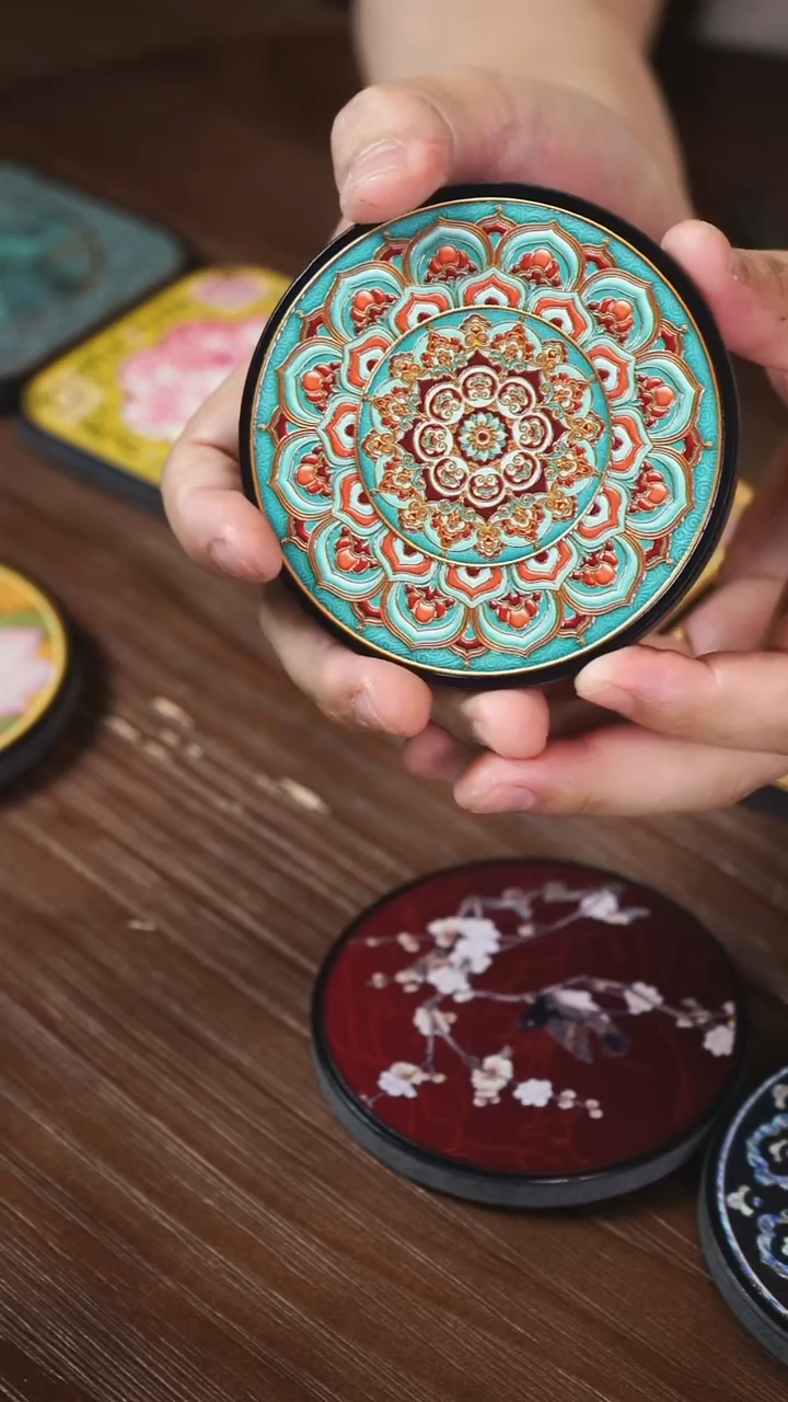 壹藏贰宝盛光杯垫一片