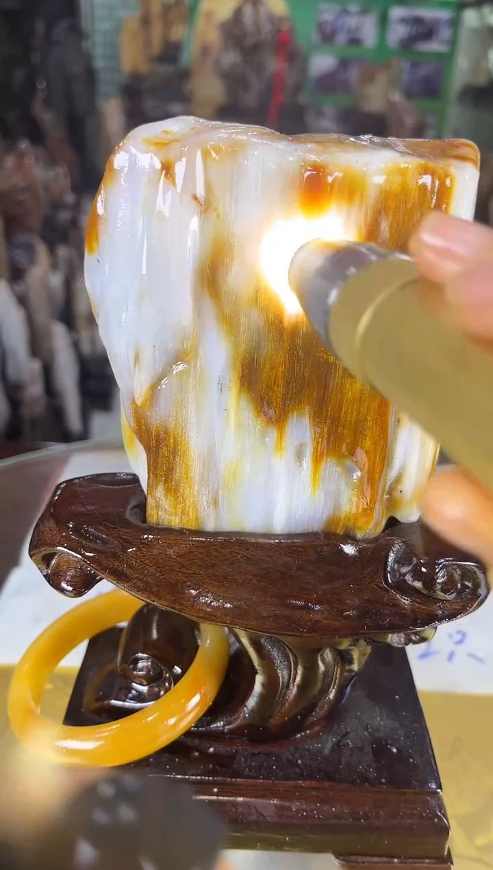 未镶嵌珠宝奇石硅化玉缅甸天然树化玉精品居家摆件