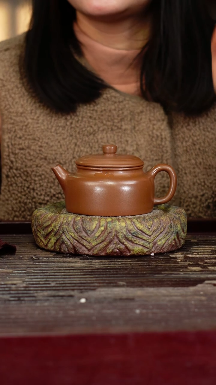 宜兴原矿紫砂壶茶壶宜兴原矿紫砂壶茶壶150C