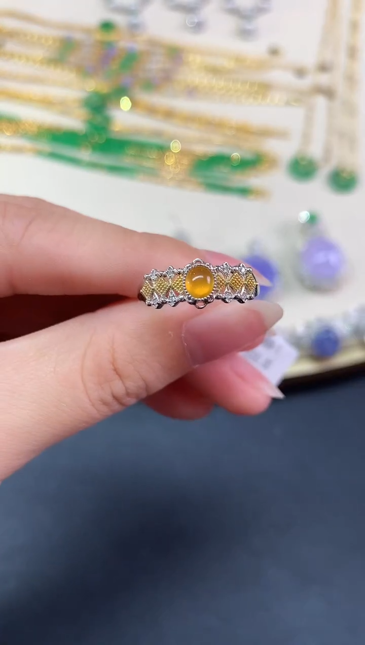 18K金镶嵌戒指翡翠戒指|1980多样性发其一