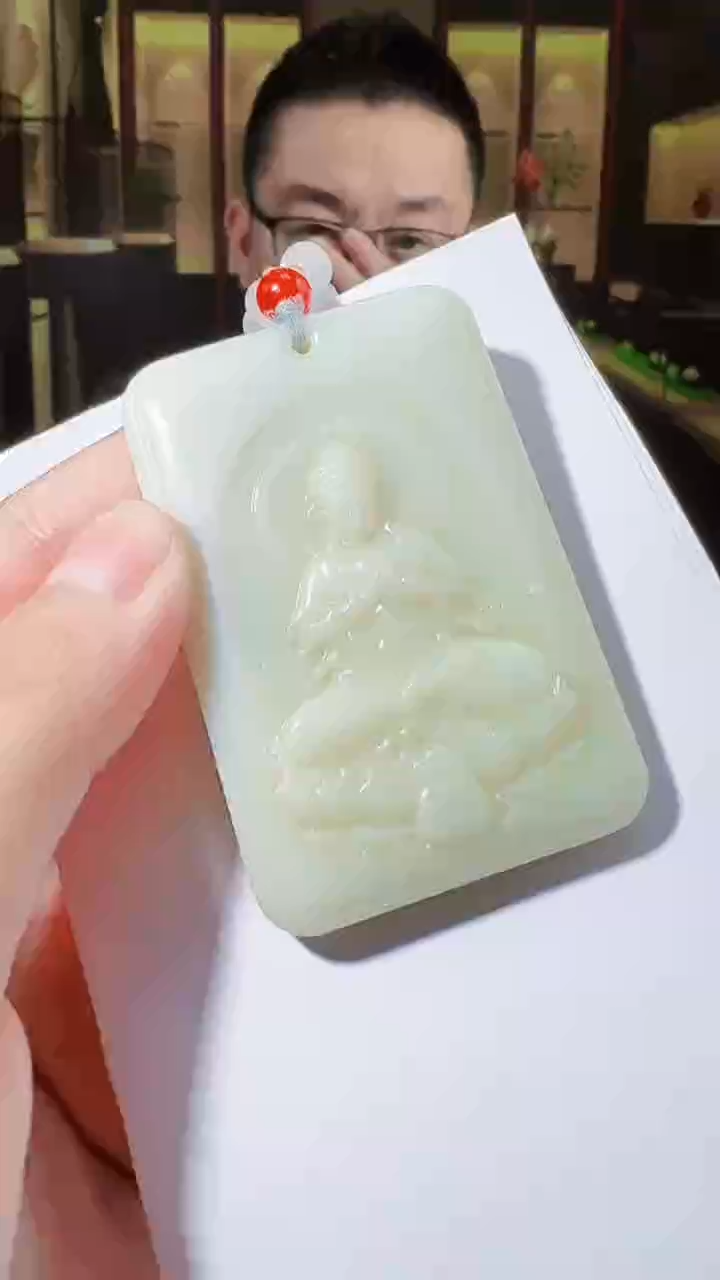 定制和田玉玉润名家天然和田玉（拍一发一）