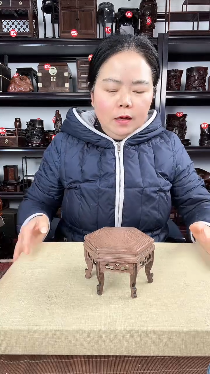 【闪购商品】木999老李红木工艺品