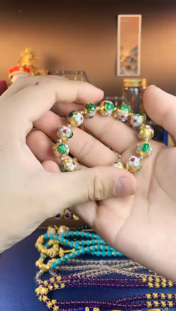 【闪购商品】金绿色错色珐琅手串
