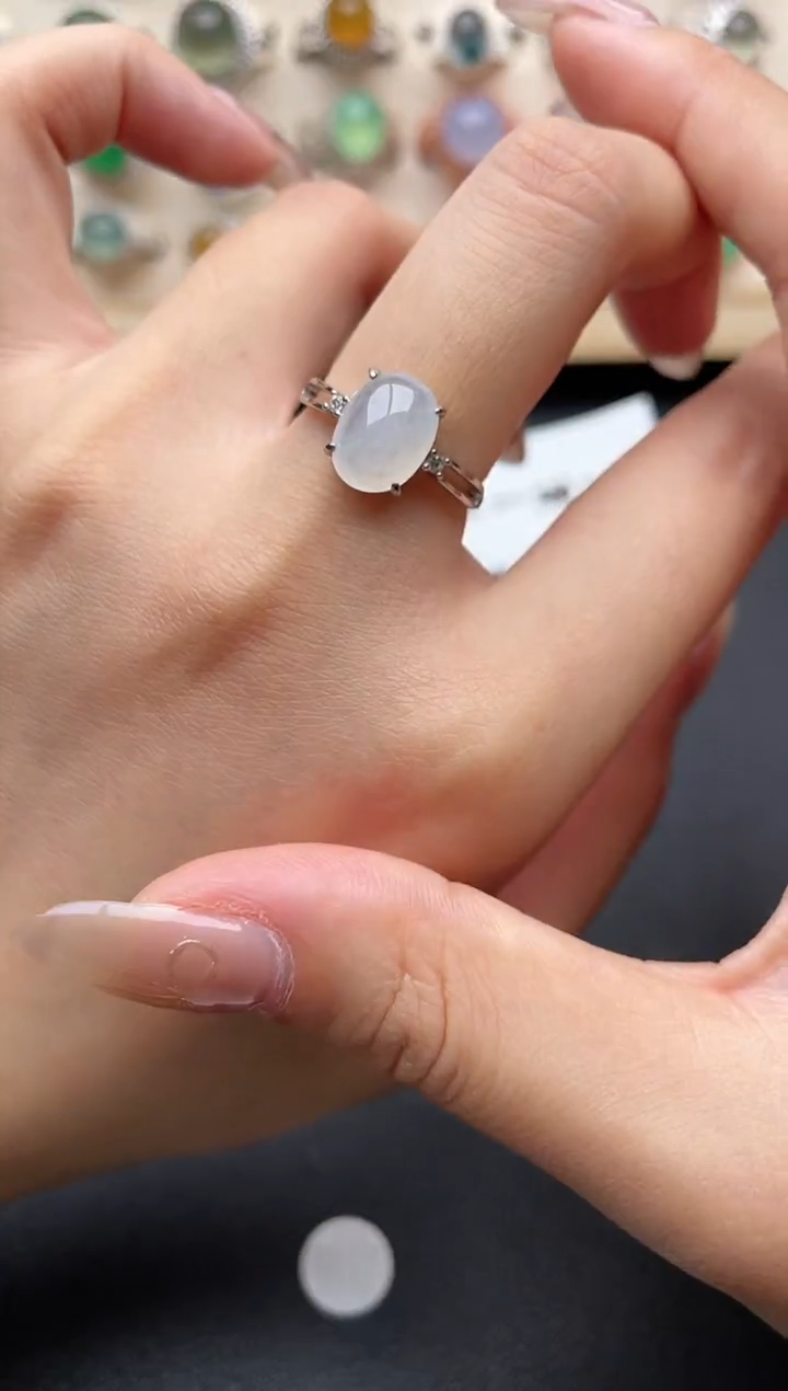 【闪购商品】翡翠戒指银S925镶嵌一物一证一礼盒