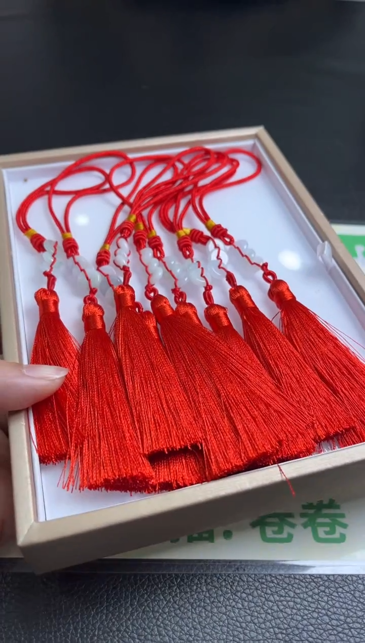 翡翠未镶嵌挂件K99 /多样性发一件