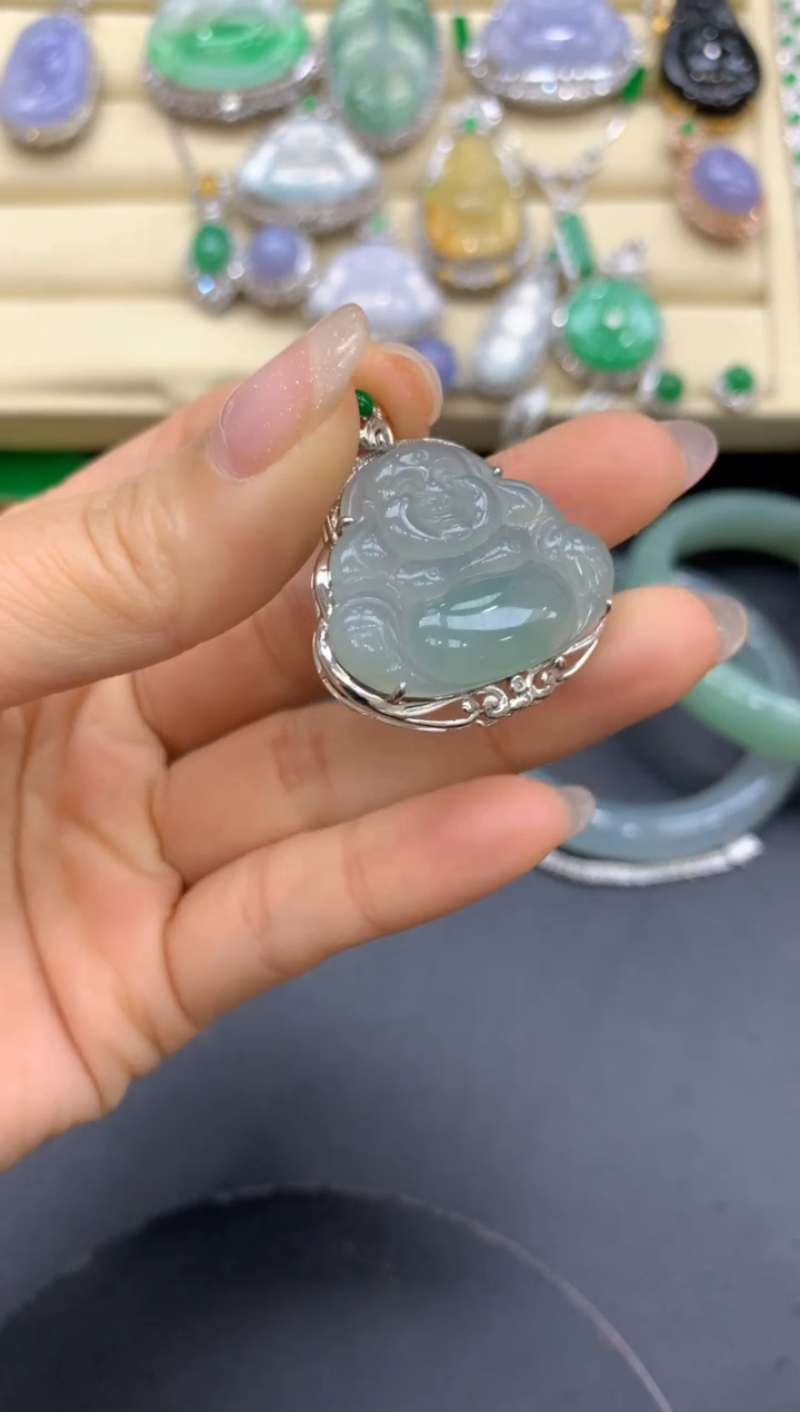 【闪购商品】翡翠颈饰18K金镶嵌226-中国好珍宝