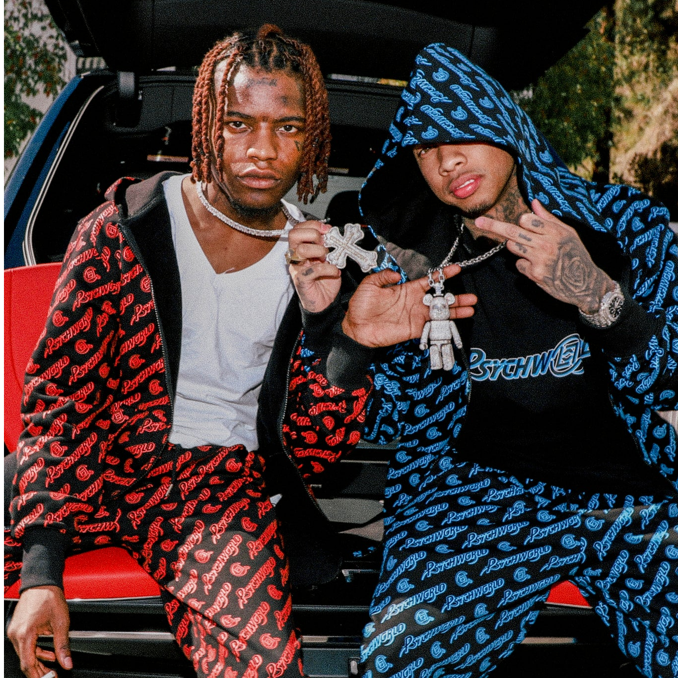 JuiceCLOT x Psychworld 全新胶囊系列 满印拉链带帽卫衣外套