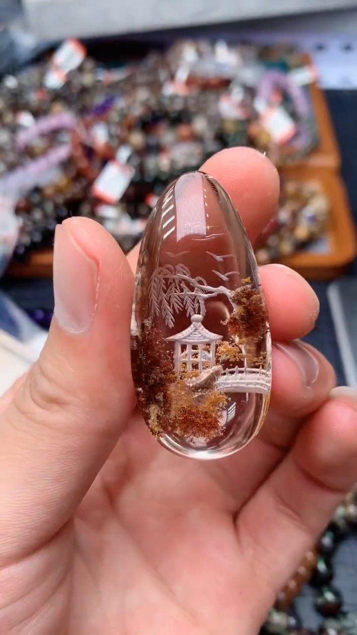 【闪购商品】水晶吊坠(赠链)未镶嵌303