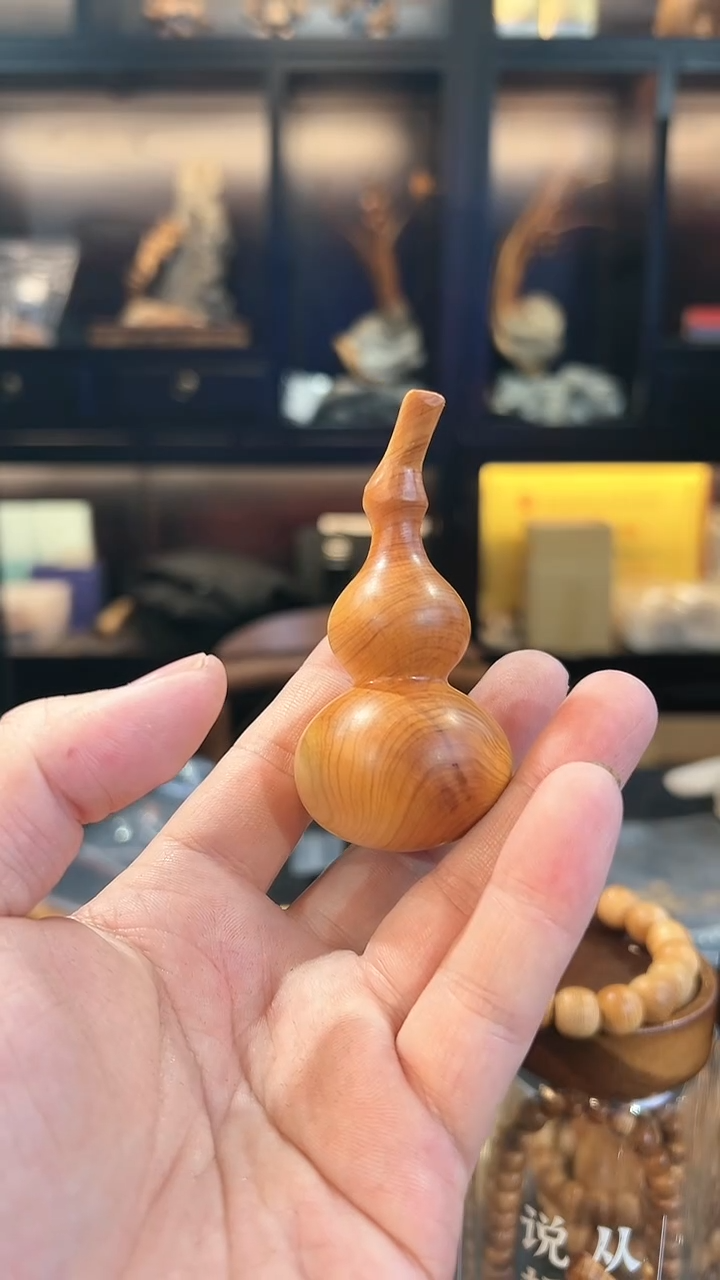 【闪购商品】崖柏小葫芦手把件太行