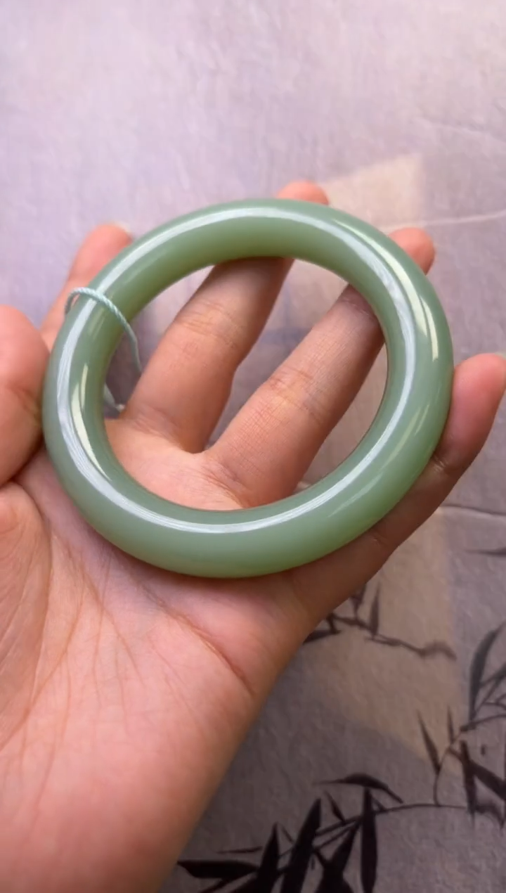 【闪购商品】和田玉（碧玉）手镯未镶嵌手镯