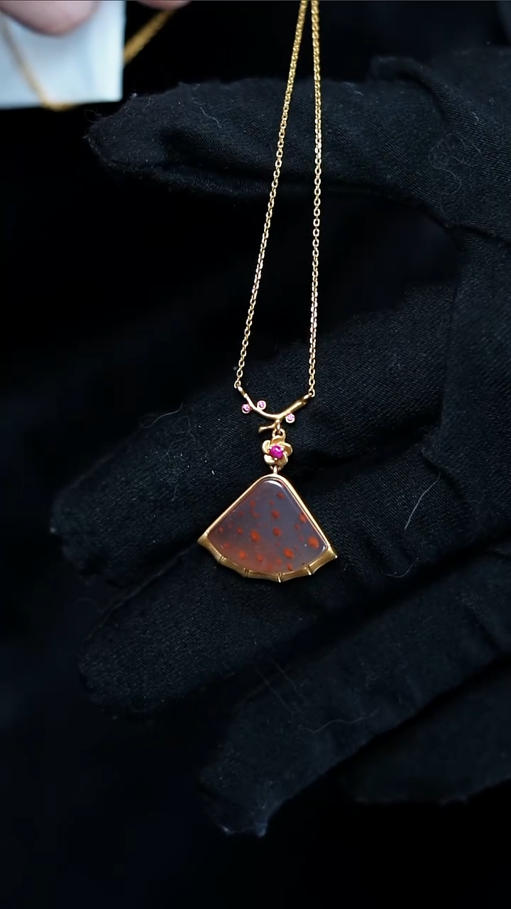 【闪购商品】南红玛瑙吊坠(赠链)18K金镶嵌吊坠@@LKJ0004