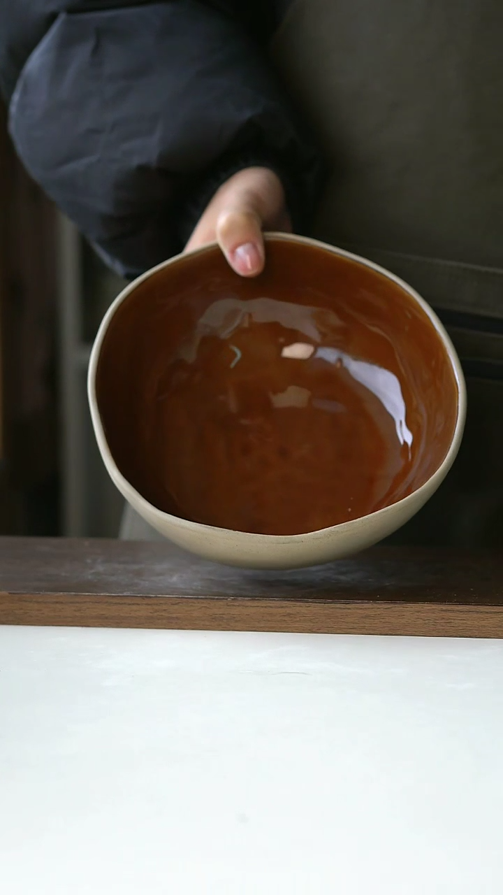 【闪购商品】陶瓷粗陶焦糖沙拉碗18cm@4-2@