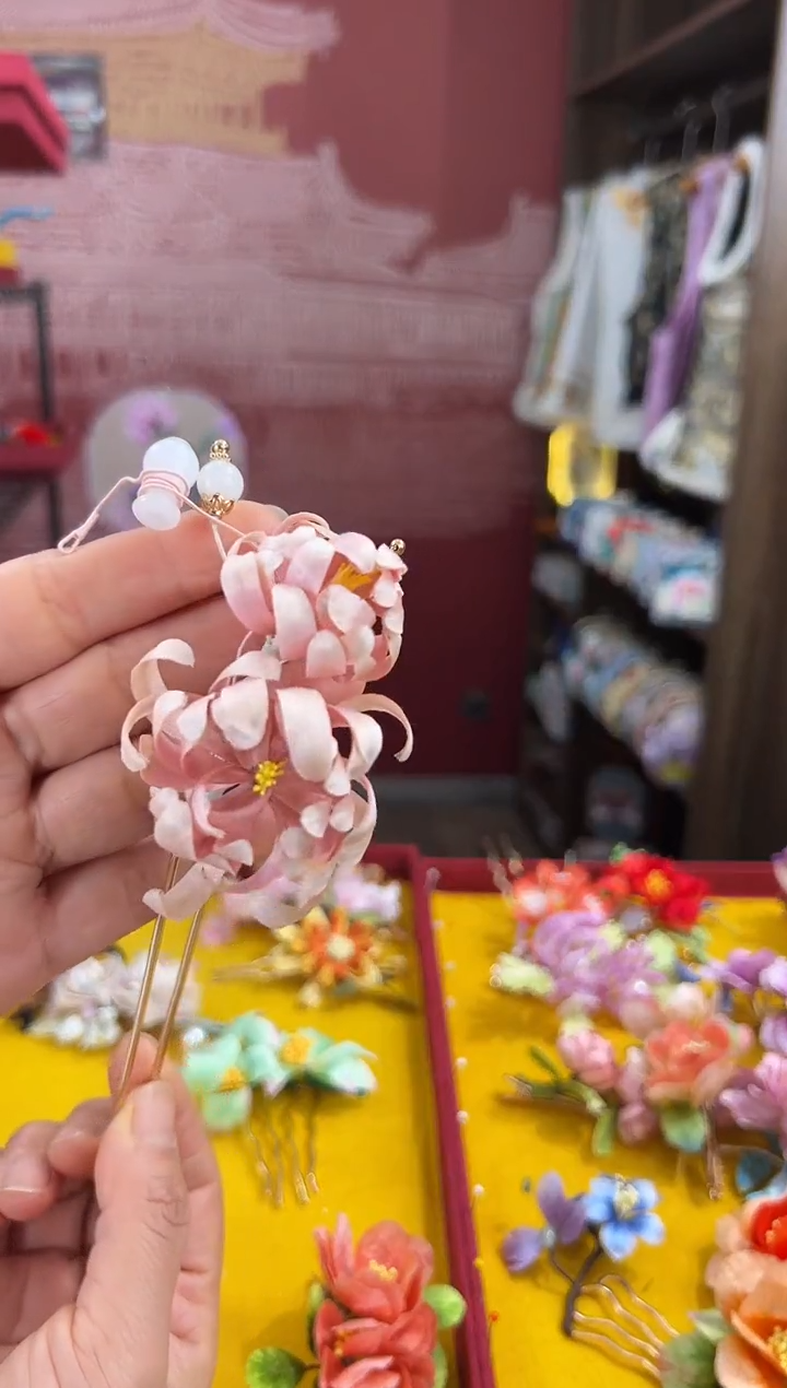 【闪购商品】刺绣 非遗绒花（发饰）