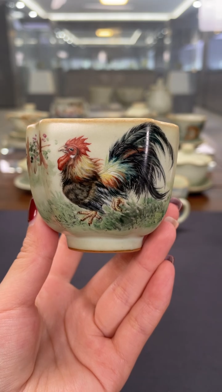 【闪购商品】余秀华彩绘一品杯（生肖鸡）