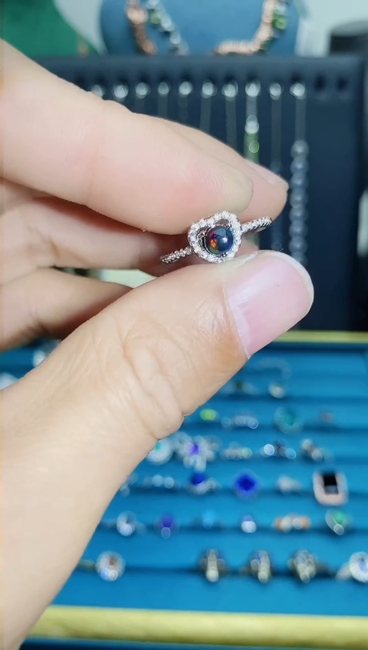 【闪购商品】欧泊戒指银S925镶嵌1121