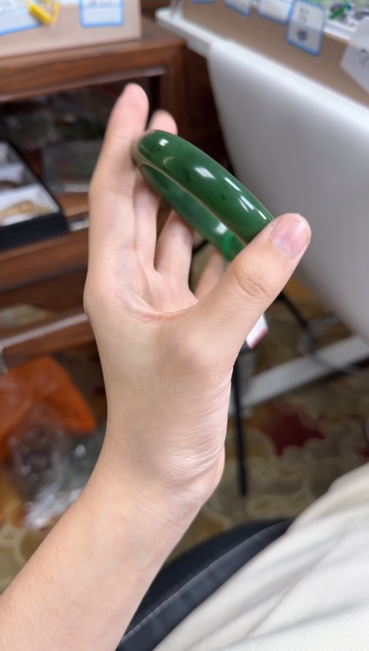 未镶嵌手镯和田玉58