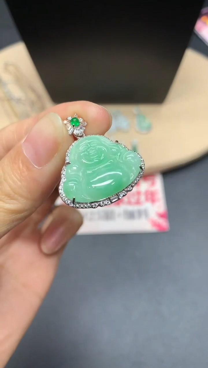 【闪购商品】翡翠吊坠(不含链)银S925镶嵌佛公【多样性发其一】
