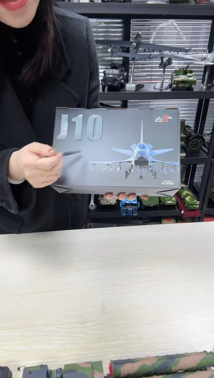 1/72歼10战斗机合金飞机模型