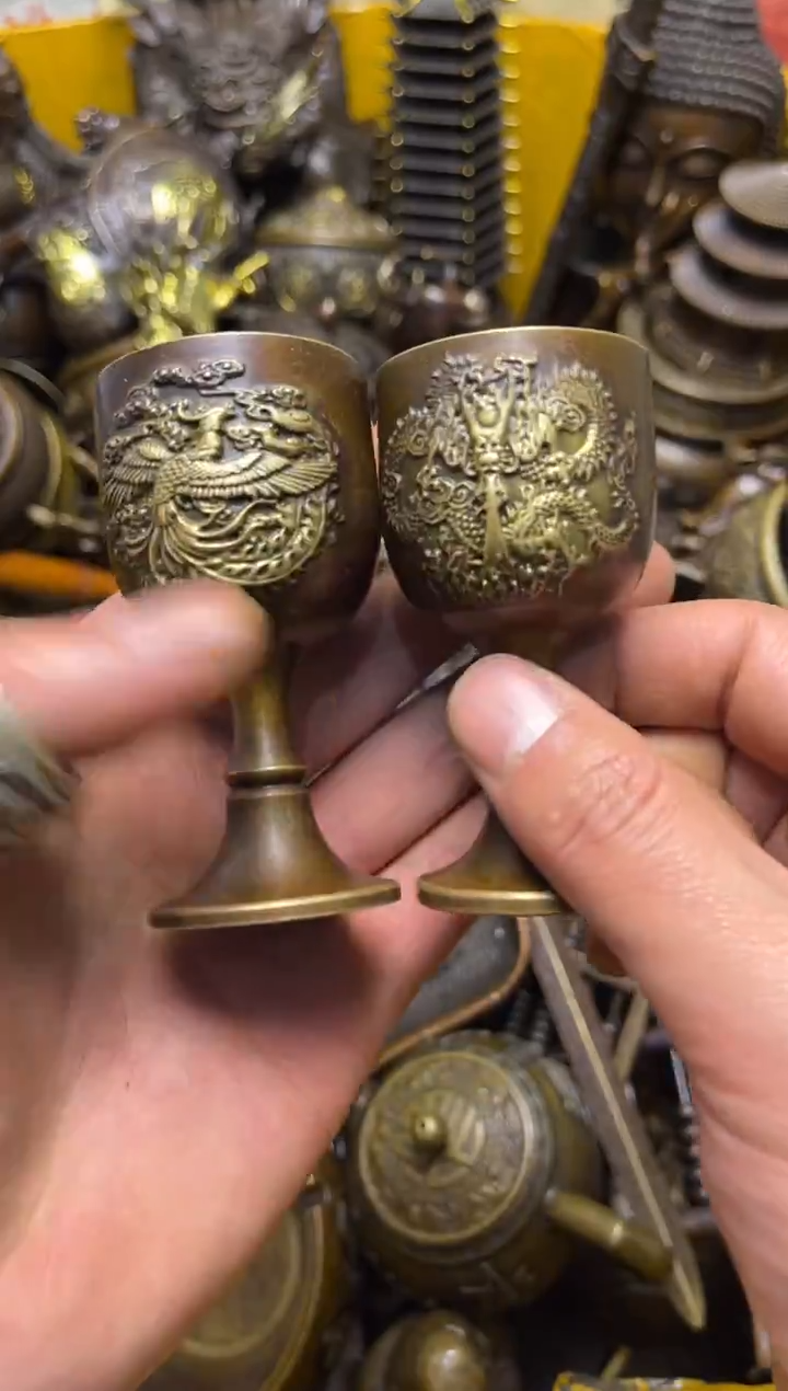 精美铜器，点击下单