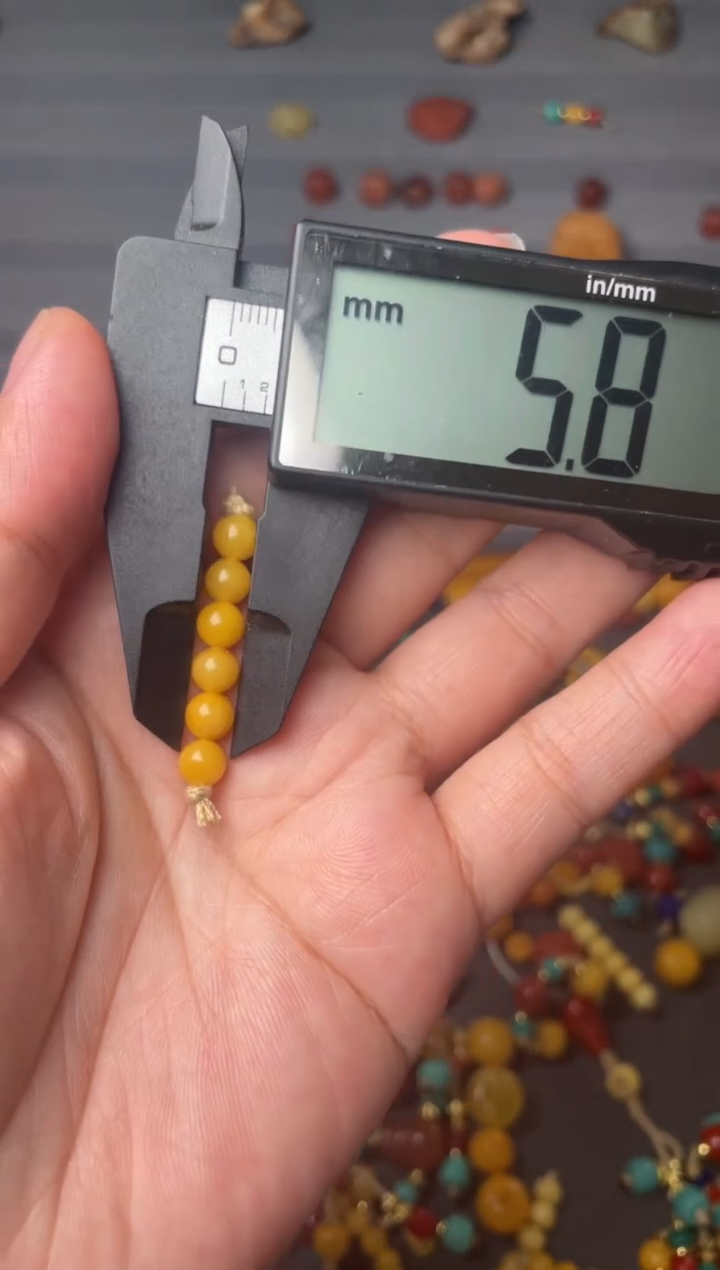 未镶嵌蜜蜡裸石5蜜蜡圆珠6颗