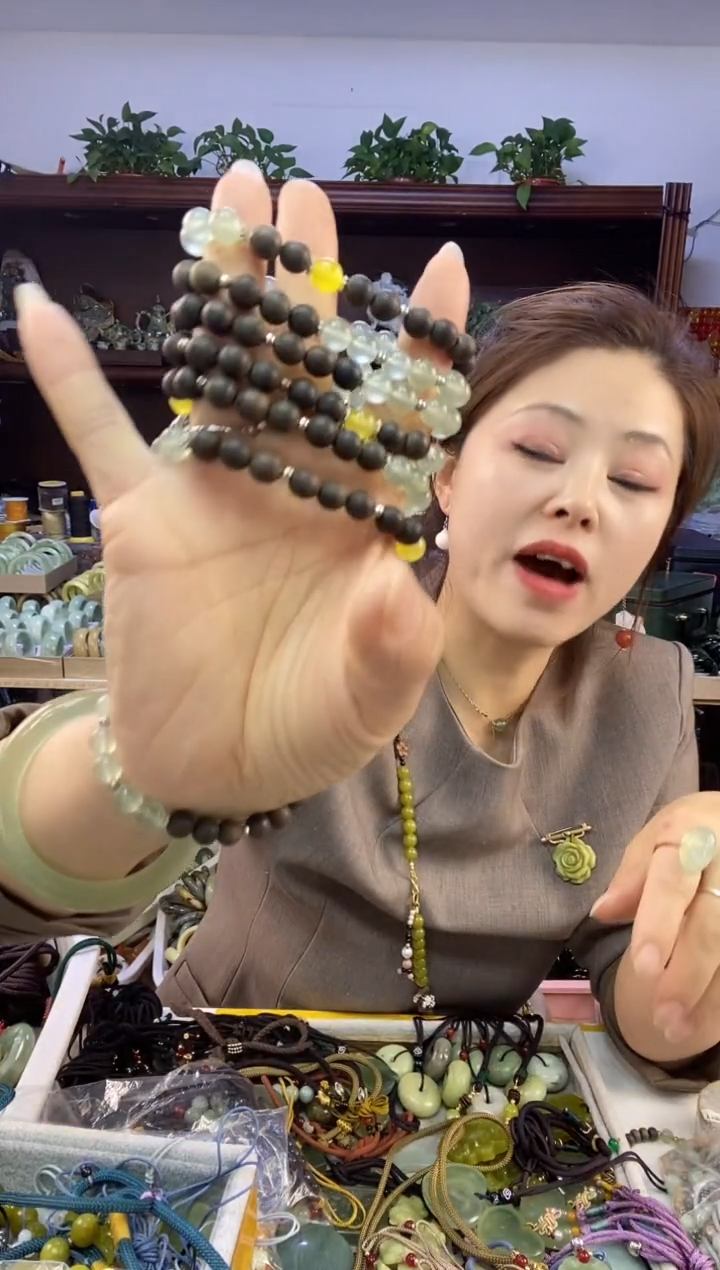 未镶嵌蛇纹石玉手链多样性随机发一