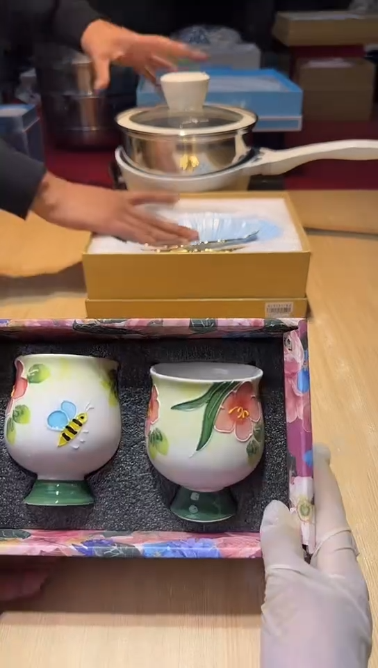 瓷片生活的本意是开心啊@@1